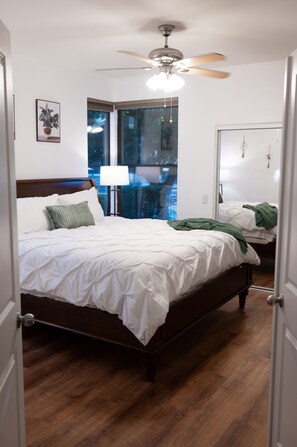 2 bedrooms, free WiFi, bed sheets