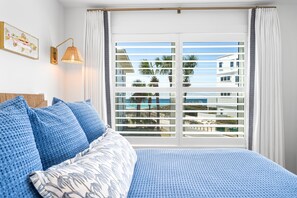 2 bedrooms, iron/ironing board, WiFi, bed sheets - Designer Condo with Gulf Views, Heated Community Pool, and 1.5 Blocks to Beach (Santa Rosa Beach)