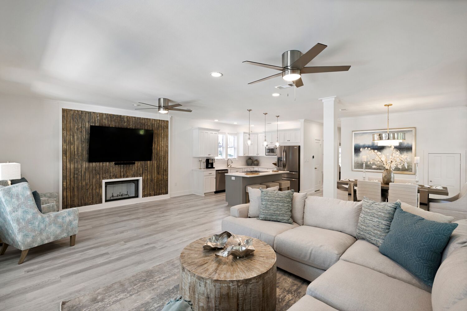 Smart-tv, stereoanlæg