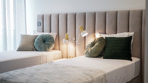 3 chambres, fer et planche à repasser, Wi-Fi gratuit, draps fournis