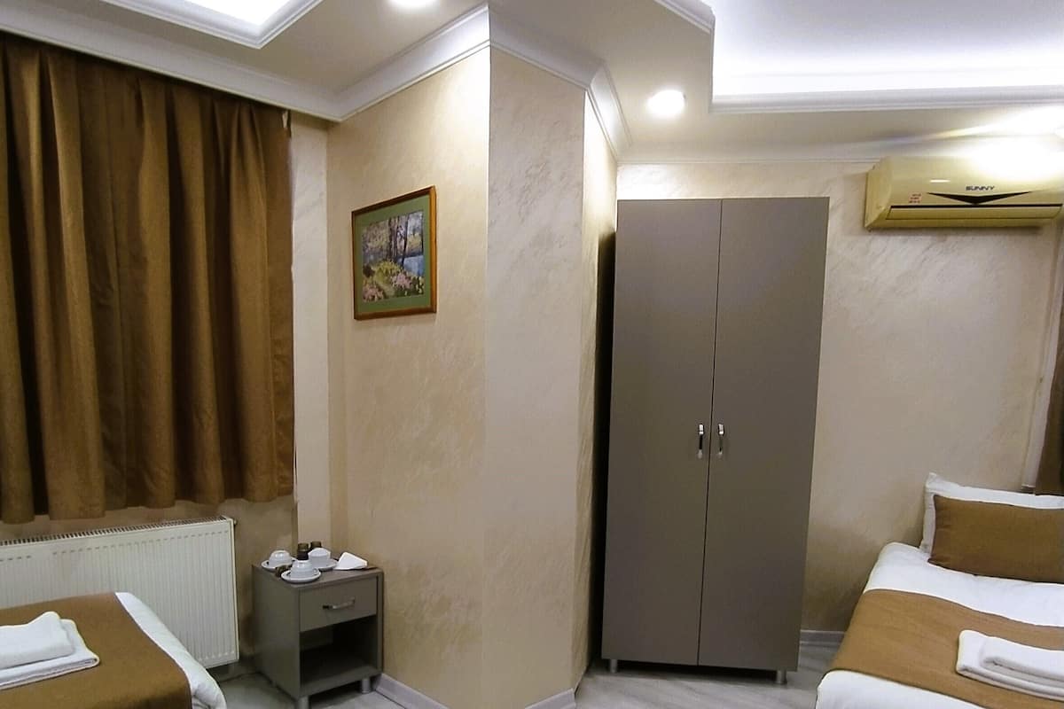Chambre Triple Standard | Wi-Fi gratuit