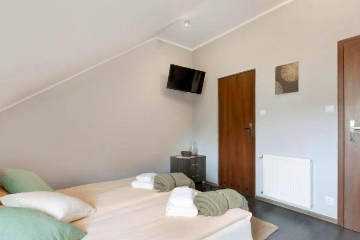 Classic Double Room | Iron/ironing board, free WiFi