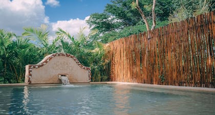 Destino MĂo Mayan Jungle Retreat
