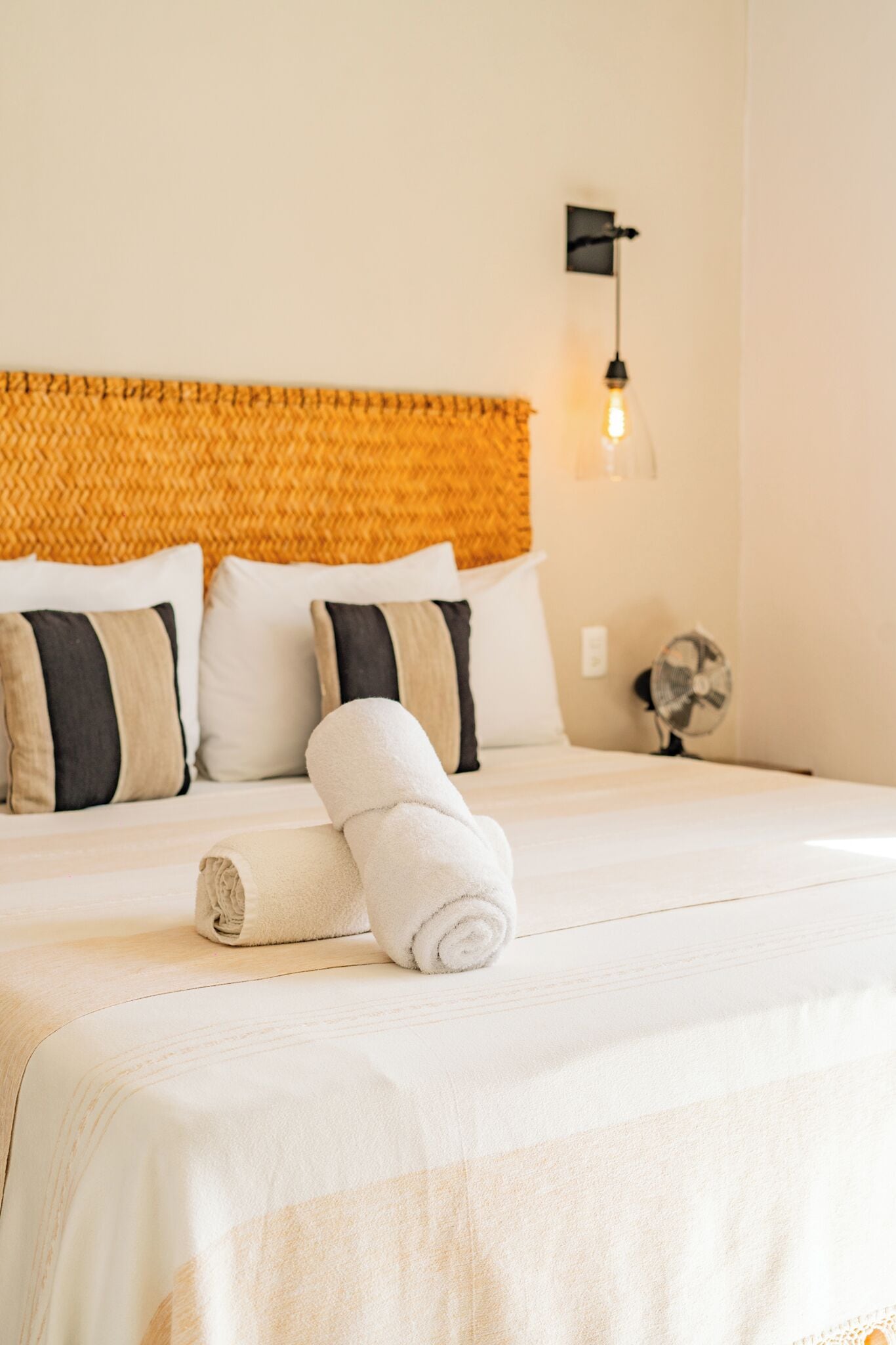 슈피리어룸, 킹사이즈침대 1개 | 미니바, 객실 내 금고, 암막 커튼, 무료 WiFi