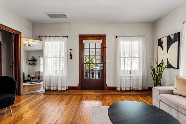 Fernseher, Arbeitsbereiche