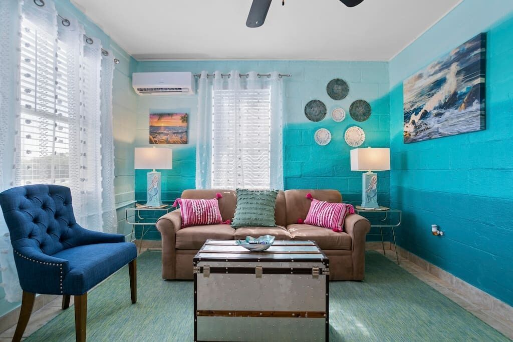 WATERFRONT 1Bed Apt with Bay View Near Downtown