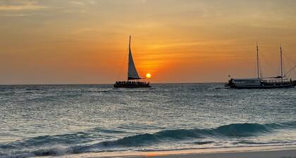 Casa Del Mar Presidential Suite, Oceanfront Property, Sleeps 6