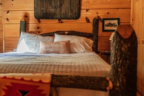 1 bedroom, free WiFi, bed sheets - Wahoo Cabin - Table Rock, Jones Gap, Caesar’s Head, Pretty Place Chapel  (Cleveland)