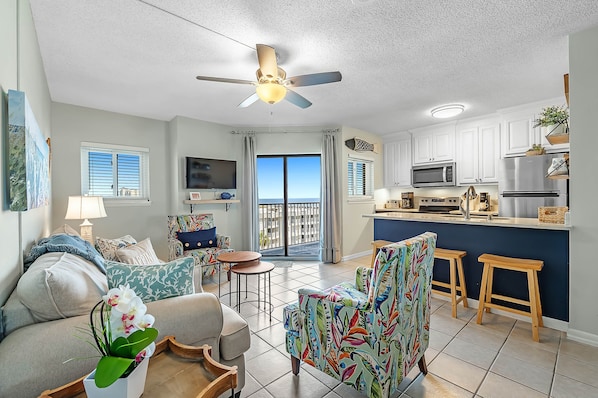 Smart TV, reproductor de DVD, libros