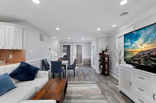 5 Bedroom New House in the CREST