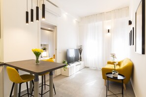 Apartment | Living area | Smart TV - notaMi - Biancospini 13 - Flower District (Milan)