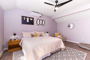 Travel cot, free WiFi, bed sheets - Stylish family fun-Cranmore Mountain-AC-Fireplace (Conway)