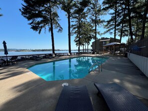 Outdoor pool - South Shore 1 bdrm! Cabana-Gameroom/Mini-Golf! Indoor Hot Tub & More! (Hot Springs)