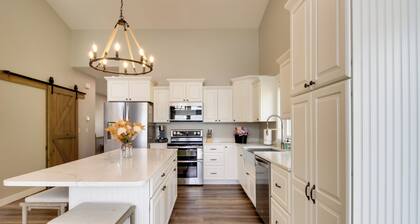 Pearl Lake Retreat w/ Dock & Stunning Views!