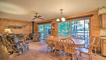 TV, fireplace, DVD player