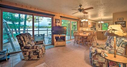 Cozy Hayward Cottage w/ Dock & Lakefront View
