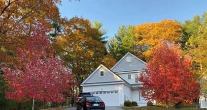 Private room and full bathroom in NH
