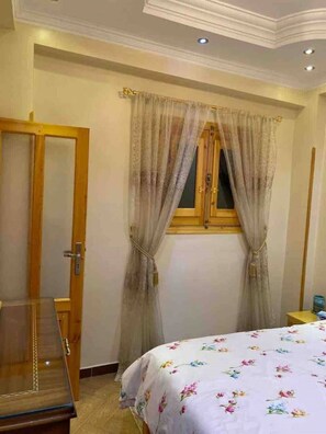 2 bedrooms, iron/ironing board, free WiFi - Oscar apartment 1 (Luxor)