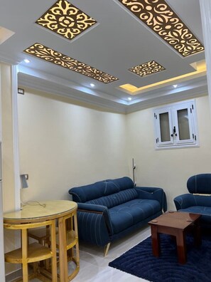 Interior - Oscar apartment 4 (luxo)