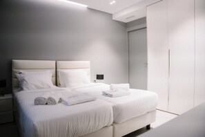 5 habitaciones, caja de seguridad en la habitación y escritorio 