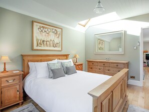 3 chambres, Wi-Fi gratuit, draps fournis
