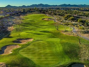 Golf - Great Neighborhood, Heated Pool &Spa, Putting Area! (Peoria)