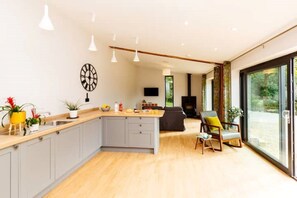 Interior - The Barn at Foxholes Farm in Peaceful Rural Devon (Cullomtpon)