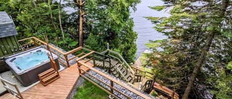 Bain à remous extérieur