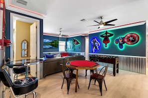 Game room - Solara Sunshine (Kissimmee)