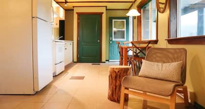 Adventure Awaits: Cozy Comfy Suite with AC & Sauna