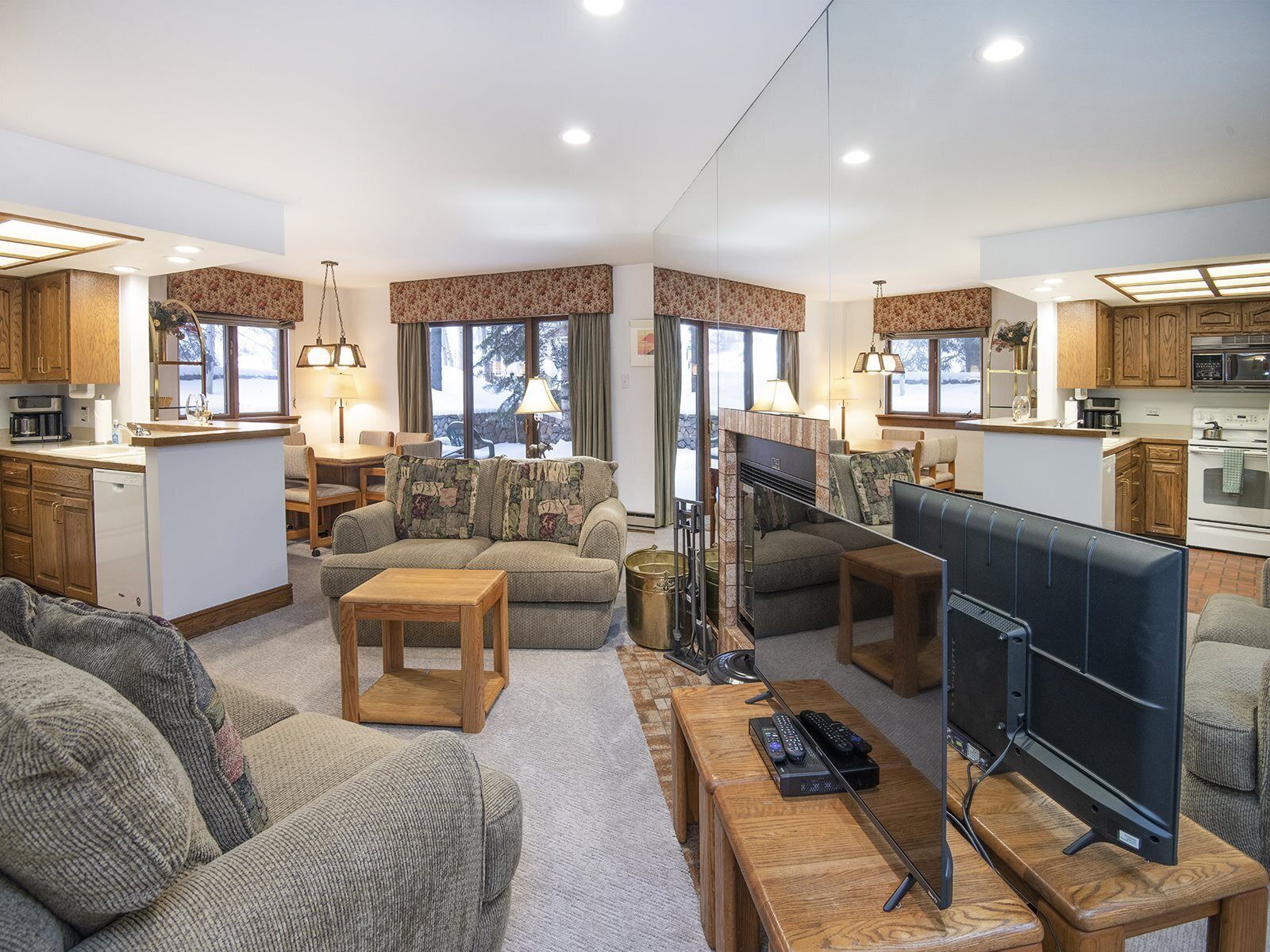 Condo (Village Inn Plaza 103) | Exterior