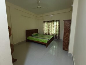 4 bedrooms, WiFi - Masters Holiday Home (Sylhet)