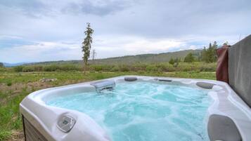 Townhome, Multiple Beds (Winter Park 3 Bedroom with HOT TUB) | Spa