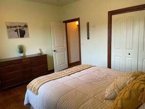 3 habitaciones, wifi gratis y ropa de cama 