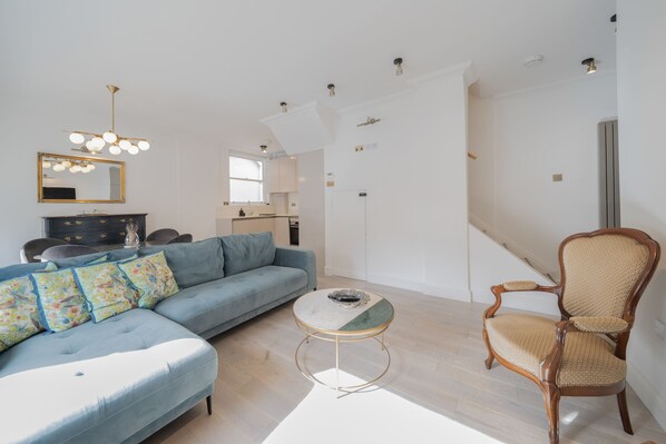 تلفزيون ذكي