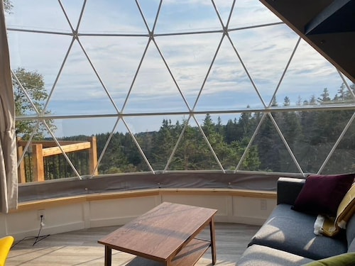 Dome #4 ocean view at Domaine Renard