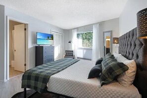 2 bedrooms, in-room safe, iron/ironing board, travel cot