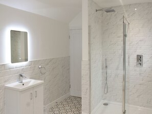 Towels - 4 bedroom accommodation in Keswick (Keswick)