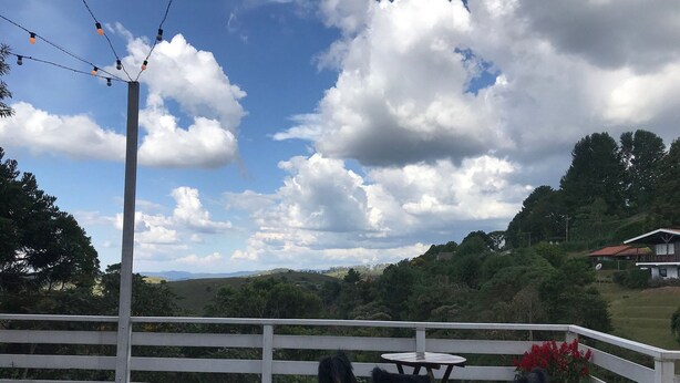 Suite | Outdoor dining - Capivari Lodge (Campos do Jordão)