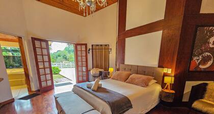 Capivari Lodge