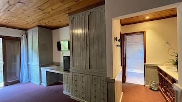 Family Room | Interior