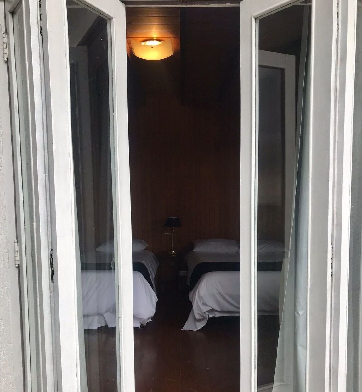 Chalé | Wi-Fi de cortesia, roupa de cama