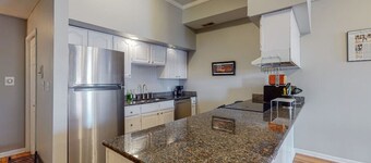 Illini Suite Downtown Champaign