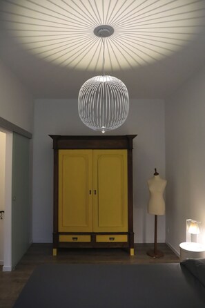 1 Schlafzimmer, Zimmersafe, BĂŒgeleisen/BĂŒgelbrett, kostenloses WLAN