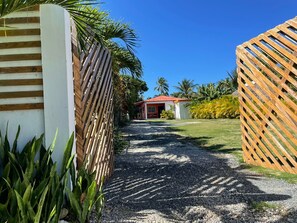 Entrada de la propiedad