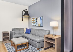 Literie de qualité supérieure, coffres-forts dans les chambres, bureau