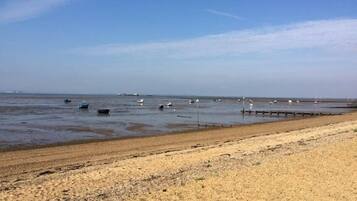 Playa en los alrededores