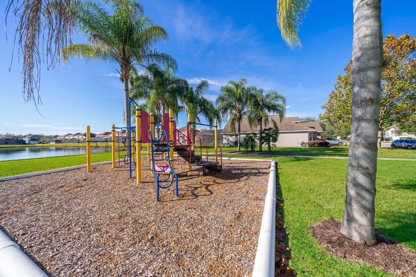 室外兒童遊樂區