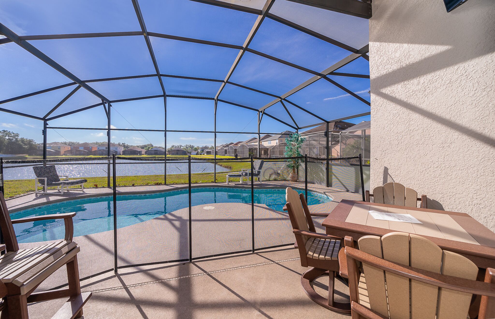 Outdoor pool, pool loungers