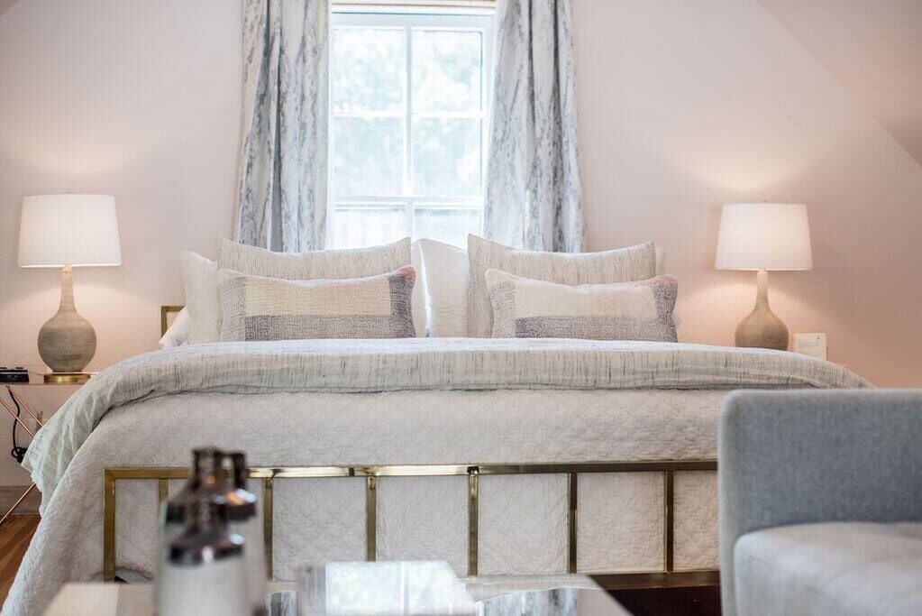 1 bedroom, iron/ironing board, travel cot, WiFi